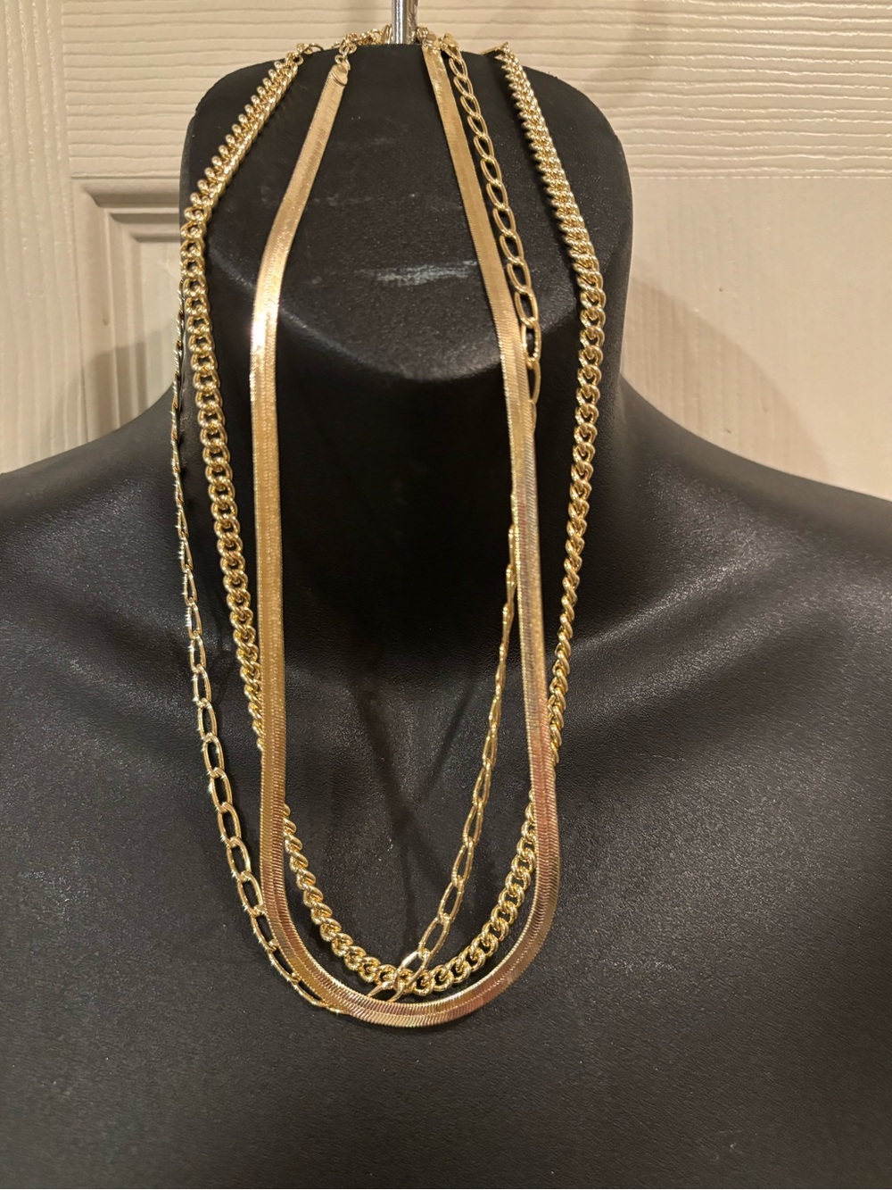Kendra Scott Gold Multi-Chain Layered Necklace